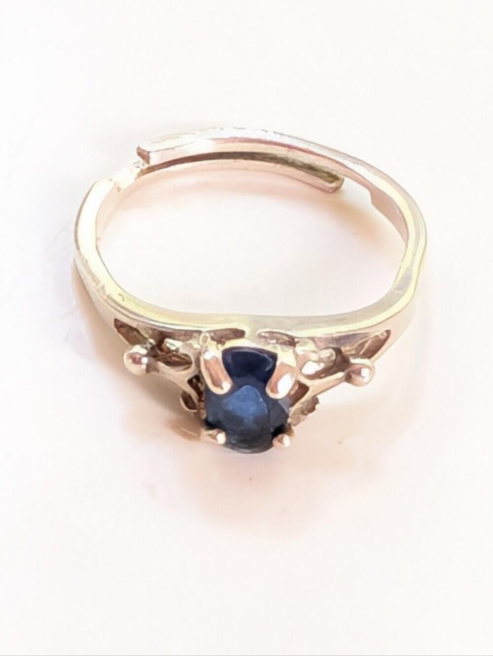 Vintage Signed 925 Avon Sterling Silver Glass Sapphire Blue Elegant Ring Size 5